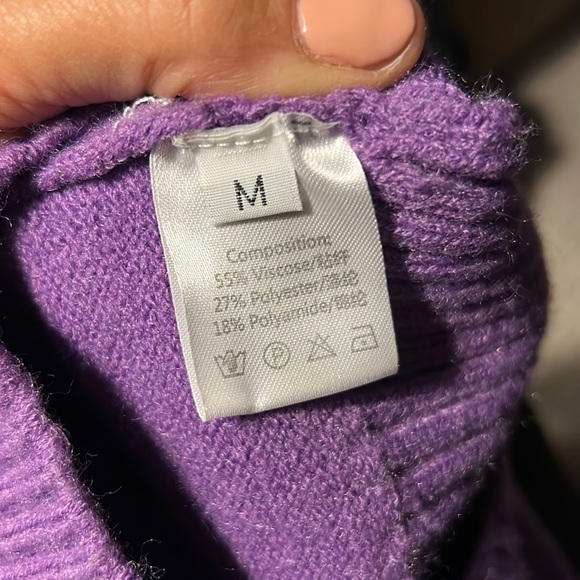 EUC s/s button up sweater size M. - Picture 3 of 3